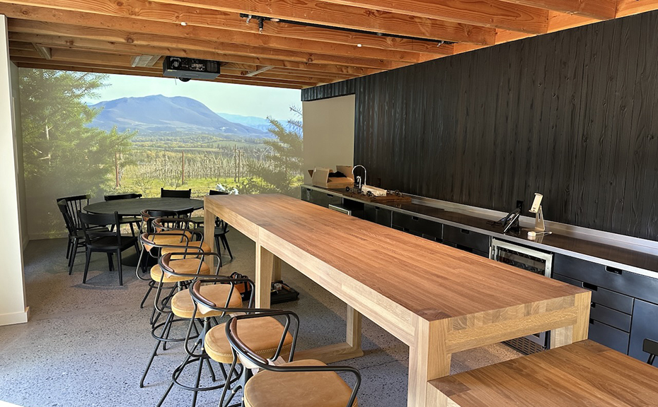 Obsidian Wine Co Tasting room Bar